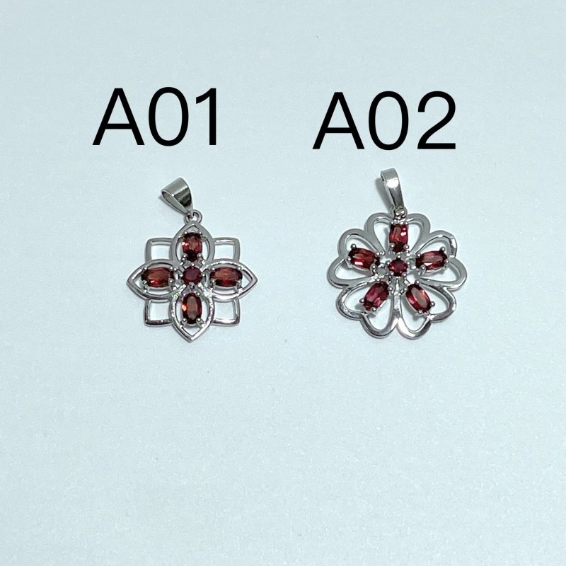 2 Styles Garnet Flower Pendant Wholesale - Wholesale Crystals