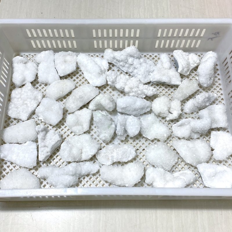 37 Pieces Raw Clear Quartz Cluster Specimen - Wholesale Crystals