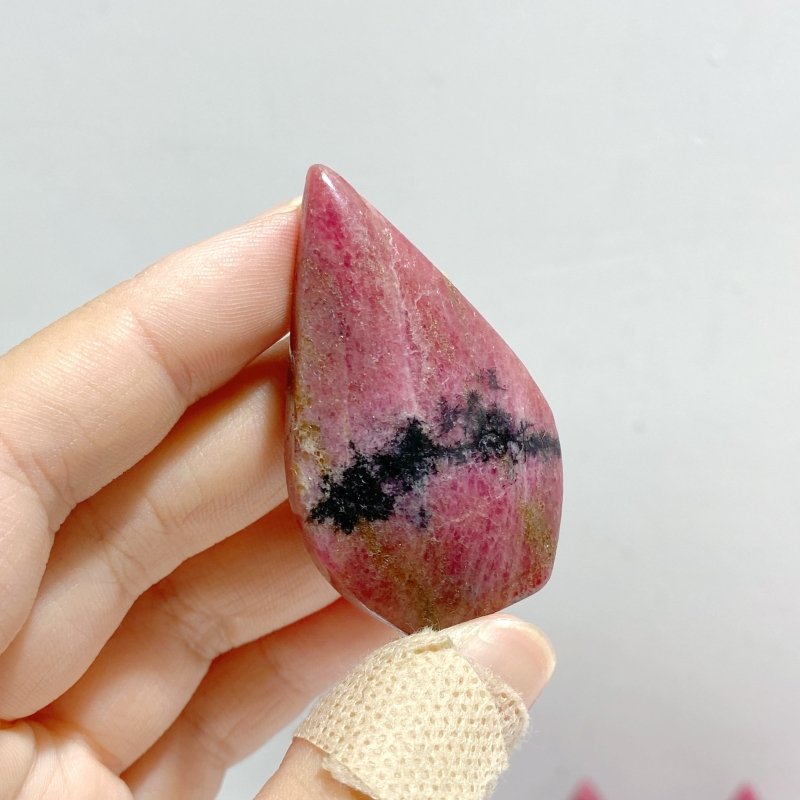 42 Pieces High Quality Rhodonite Arrow Head Shape -Wholesale Crystals