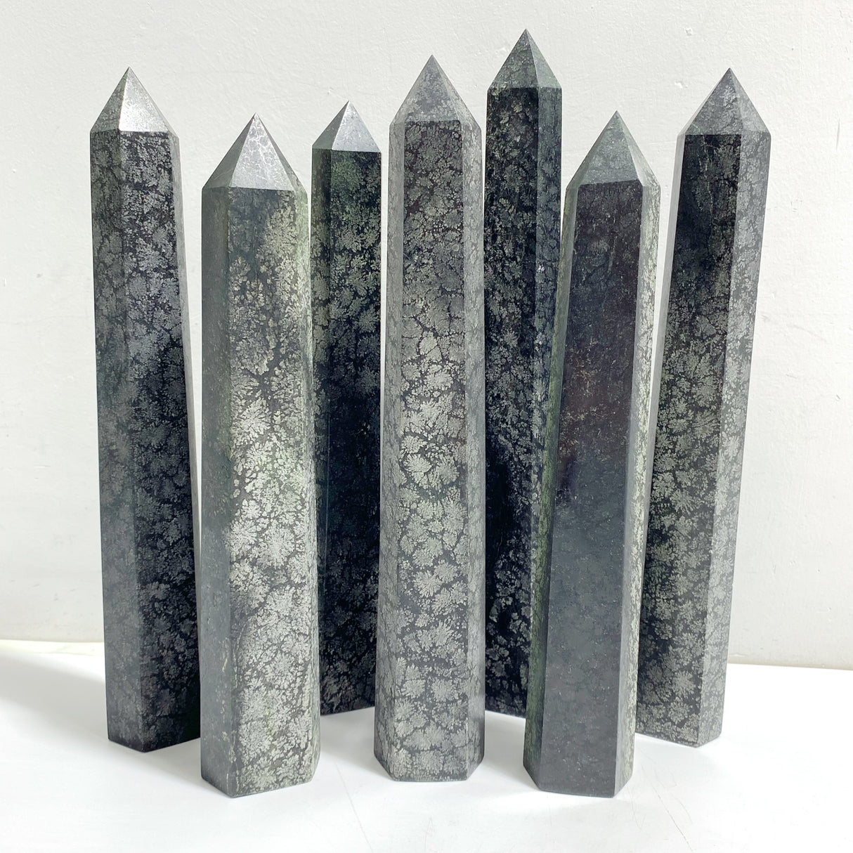 7 Pieces Tall Snowflake Stone Point