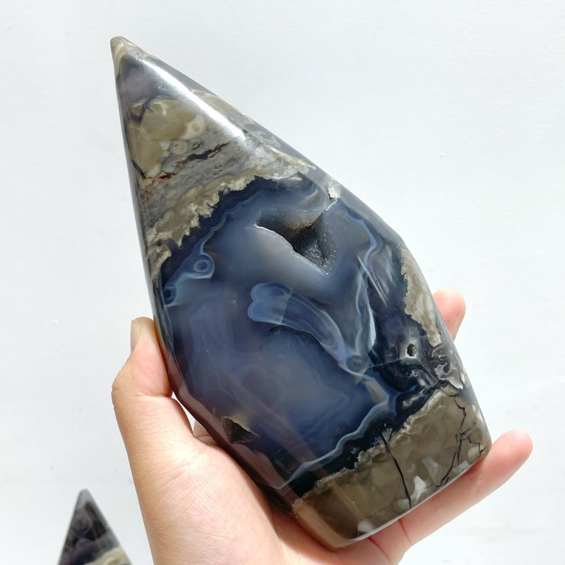7 Pieces Large Volcano Agate Arrow Head Shape Home Decor (UV - Reactive) - Wholesale Crystals