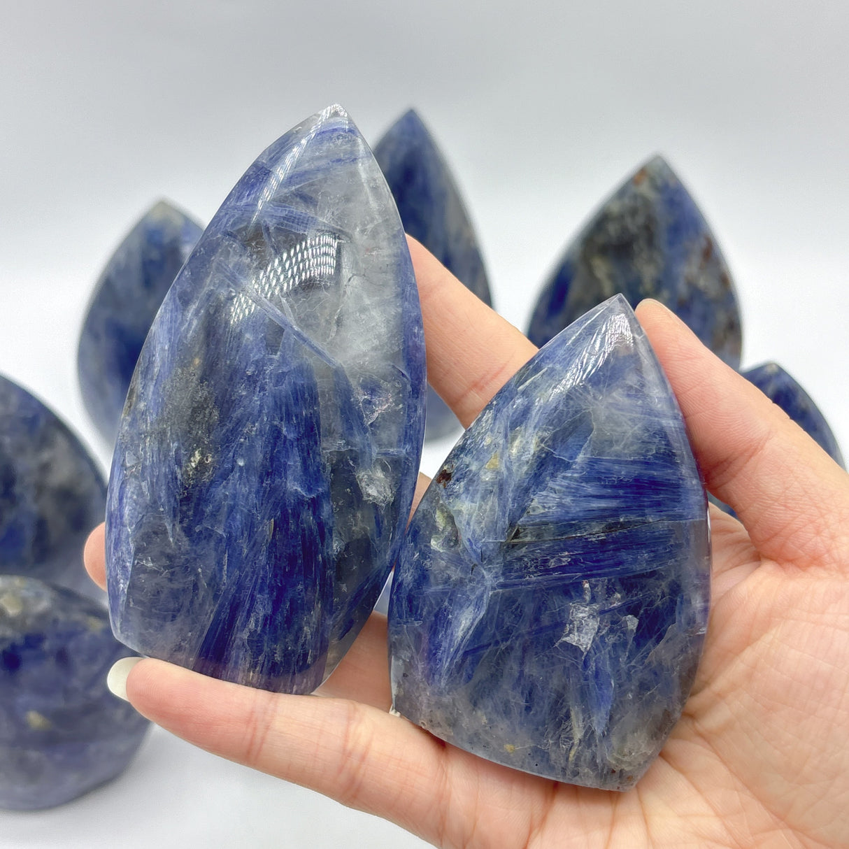 12 Pieces Beautiful Blue Kyanite Mixed Clear Quartz Arrow Head Shape Carving