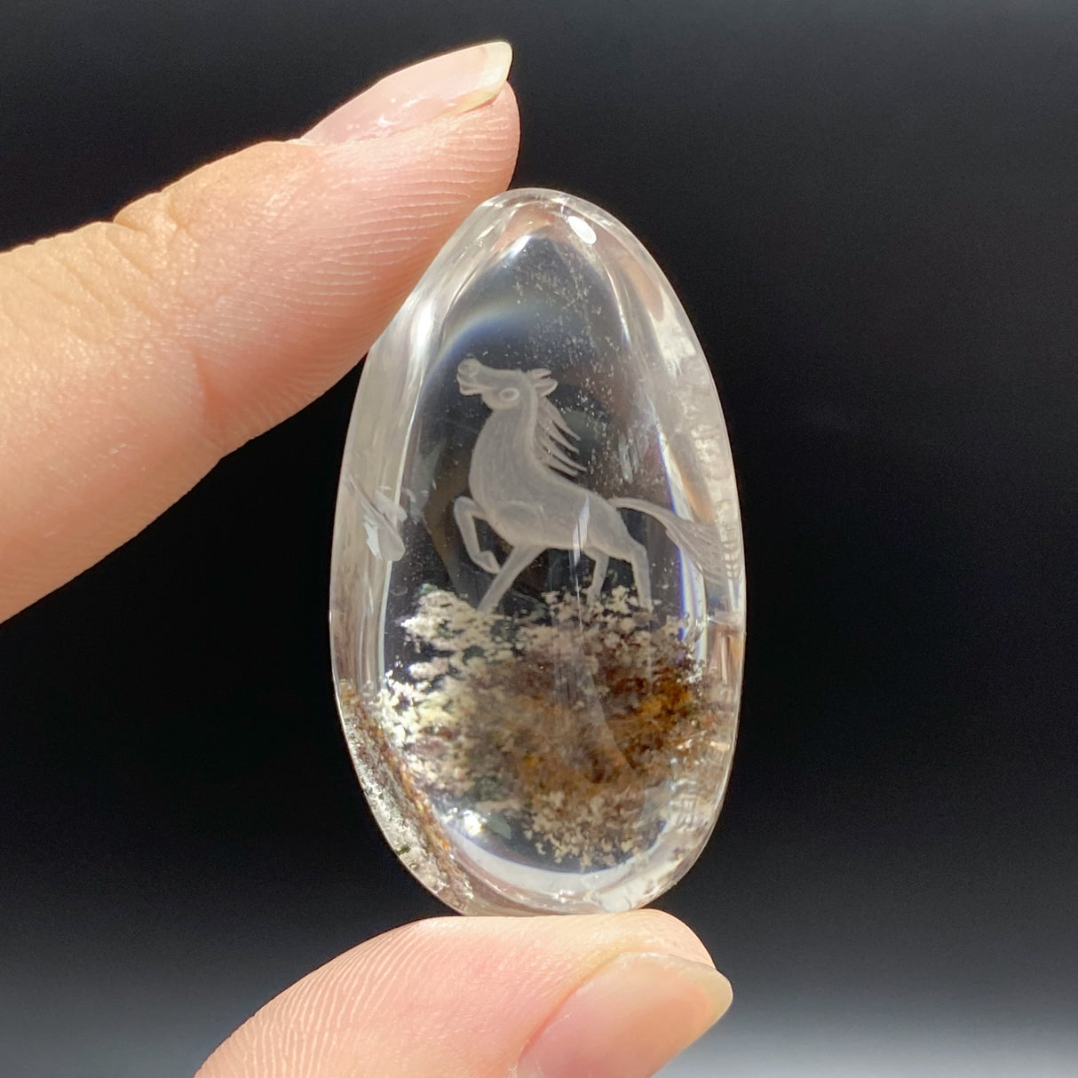 2 Pieces Horse Garden Quartz Inner Scene Carving