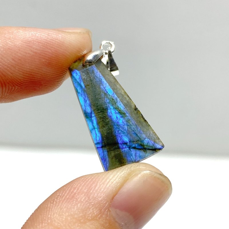 Beautiful Labradorite Pendants Trapezoidal Shape Wholesale - Wholesale Crystals