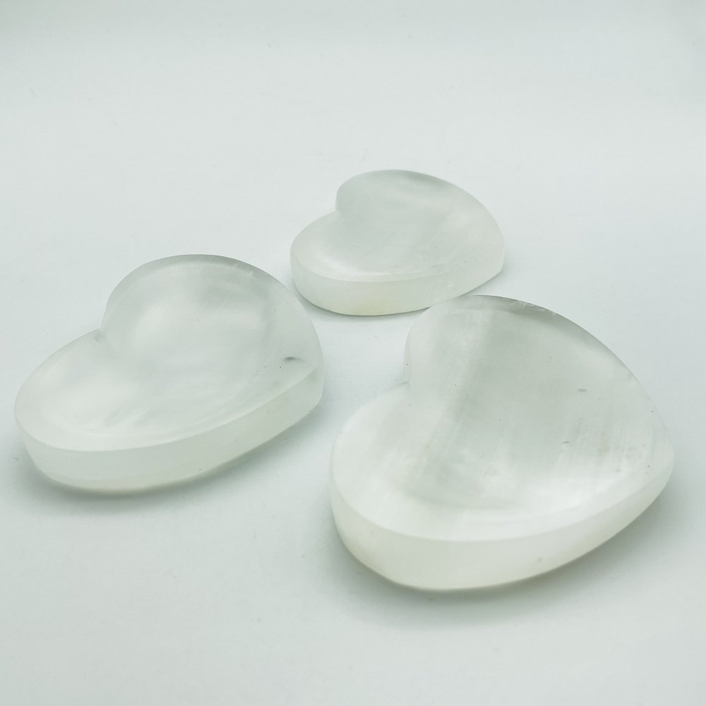 High Quality Selenite Heart Bowl Shallow Bowl Wholesale -Wholesale Crystals