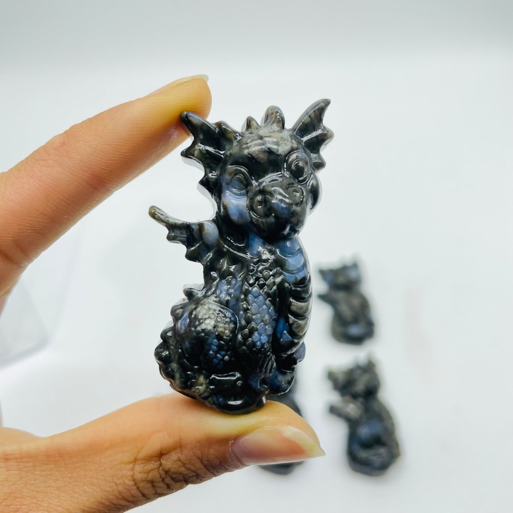 Que Sera Garden Baby Dragon Carving Wholesale -Wholesale Crystals
