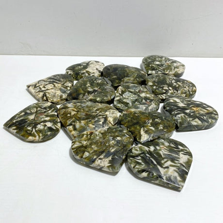 13 Pieces Green Mica Mixed Quartz Heart -Wholesale Crystals