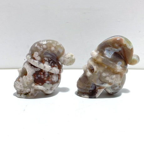 2 Pieces Sakura Flower Agate Christmas Hat Skull Carving - Wholesale Crystals