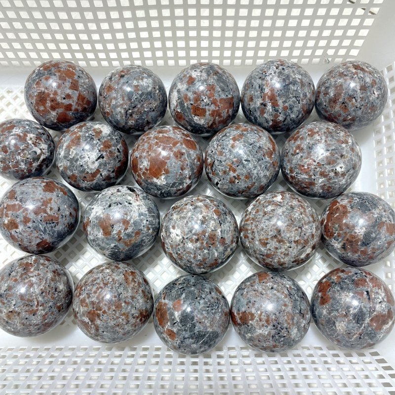 20 Pieces Yooperlite Crystal Spheres(UV - Reactive) - Wholesale Crystals