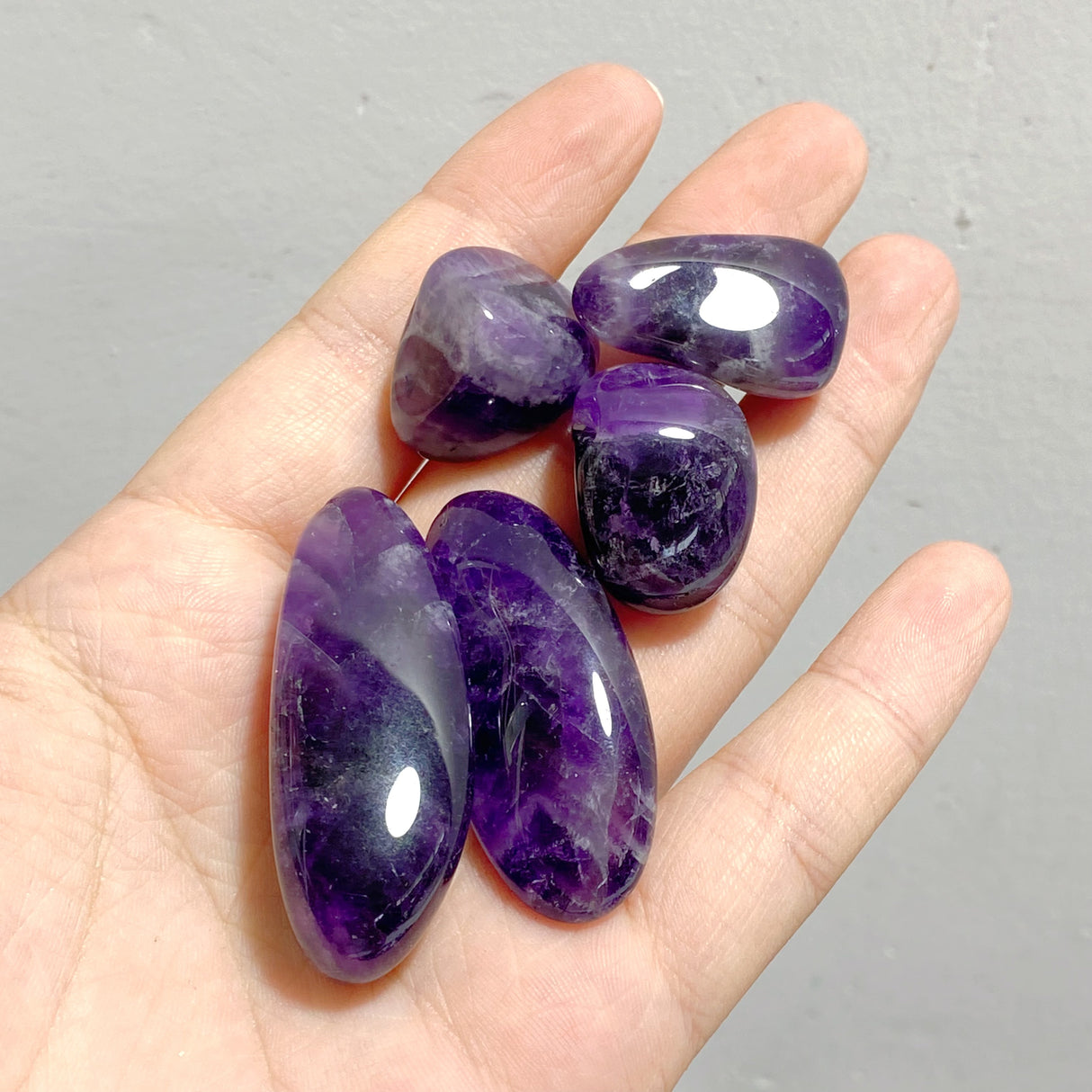 3.87kg Chevron Amethyst Tumbled Stone(Defect)