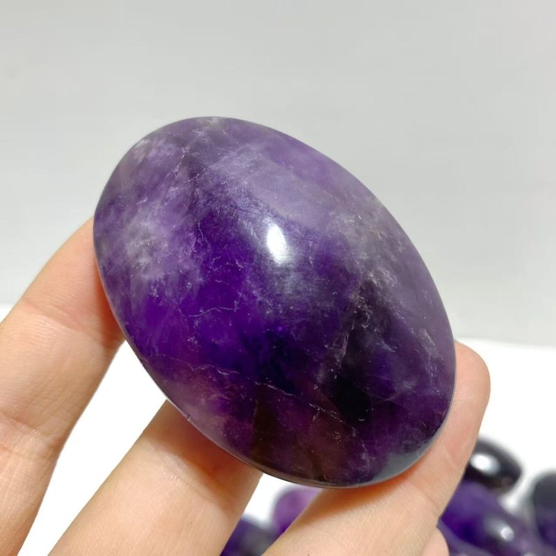 31 Pieces Amethyst Crystal Palm - Wholesale Crystals