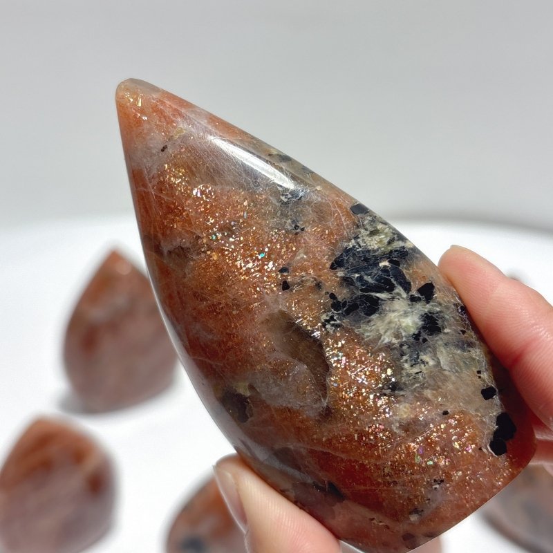 9 Pieces High Quality Sunstone Arrow Head Shape - Wholesale Crystals