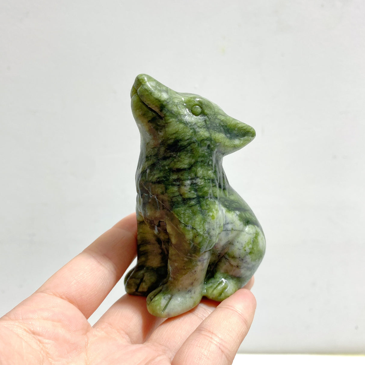 2 Types Wolf Carving Wholesale Green Jade Garnet