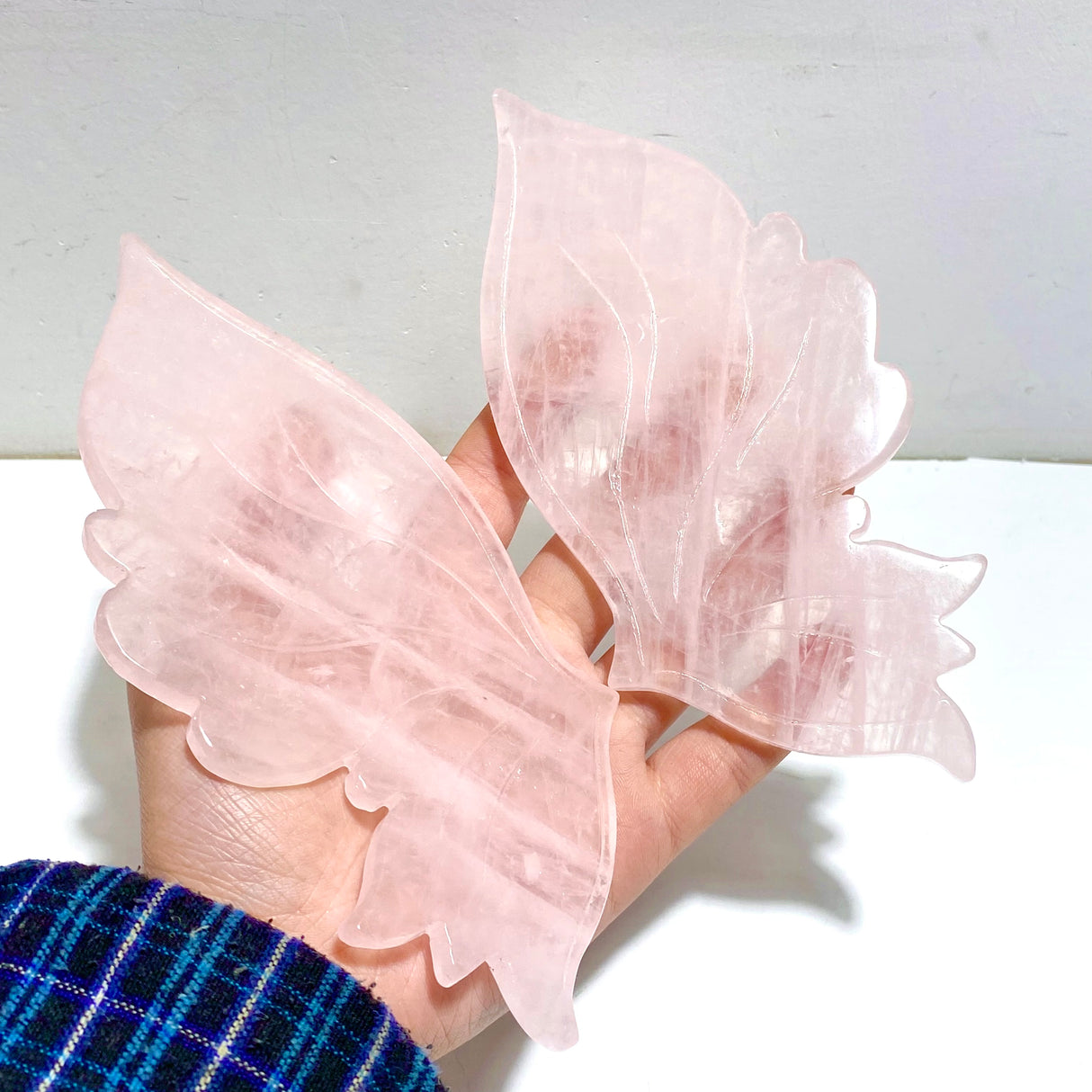 2 Pairs Rose Quartz Butterfly Wing Carving With Stand