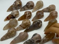 16 Pieces High Quality Sakura Agate Crow Skull Carving