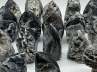 17 Pieces Druzy Sphalerite Ice Cream Shape Carving