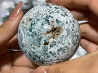 21 Pieces White Moss Agate Spheres Clearance