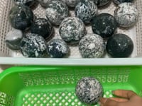 18 Pieces Moss Agate Spheres Clearance