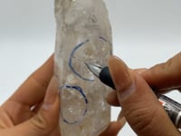 A77 Enhydro Crystal Many Moving Bubble