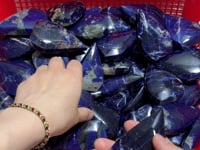 Deep Blue Sodalite Arrow Head Shape Crystal Wholesale