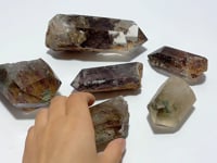 6 Pieces Beautiful Garden Quartz Points Raw Bottom