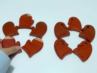 Red Jasper Gloves And Hat Christmas Carving Wholesale