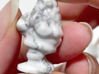 1in Howlite Santa Claus Christmas Carving Wholesale