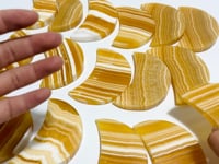 16 Pieces Beautiful Yellow Calcite Moon