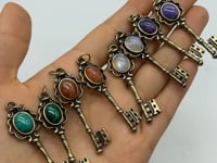 4 Types Gem Key Pendant Wholesale Charoite Sunstone Malachite Moonstone -Wholesale Crystals