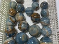 21 Pieces Blue Onyx Sphere Ball -Wholesale Crystals