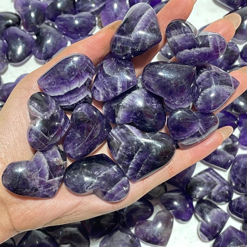 190 Pieces High Quality Deep Purple Chevron Amethyst Heart - Wholesale Crystals