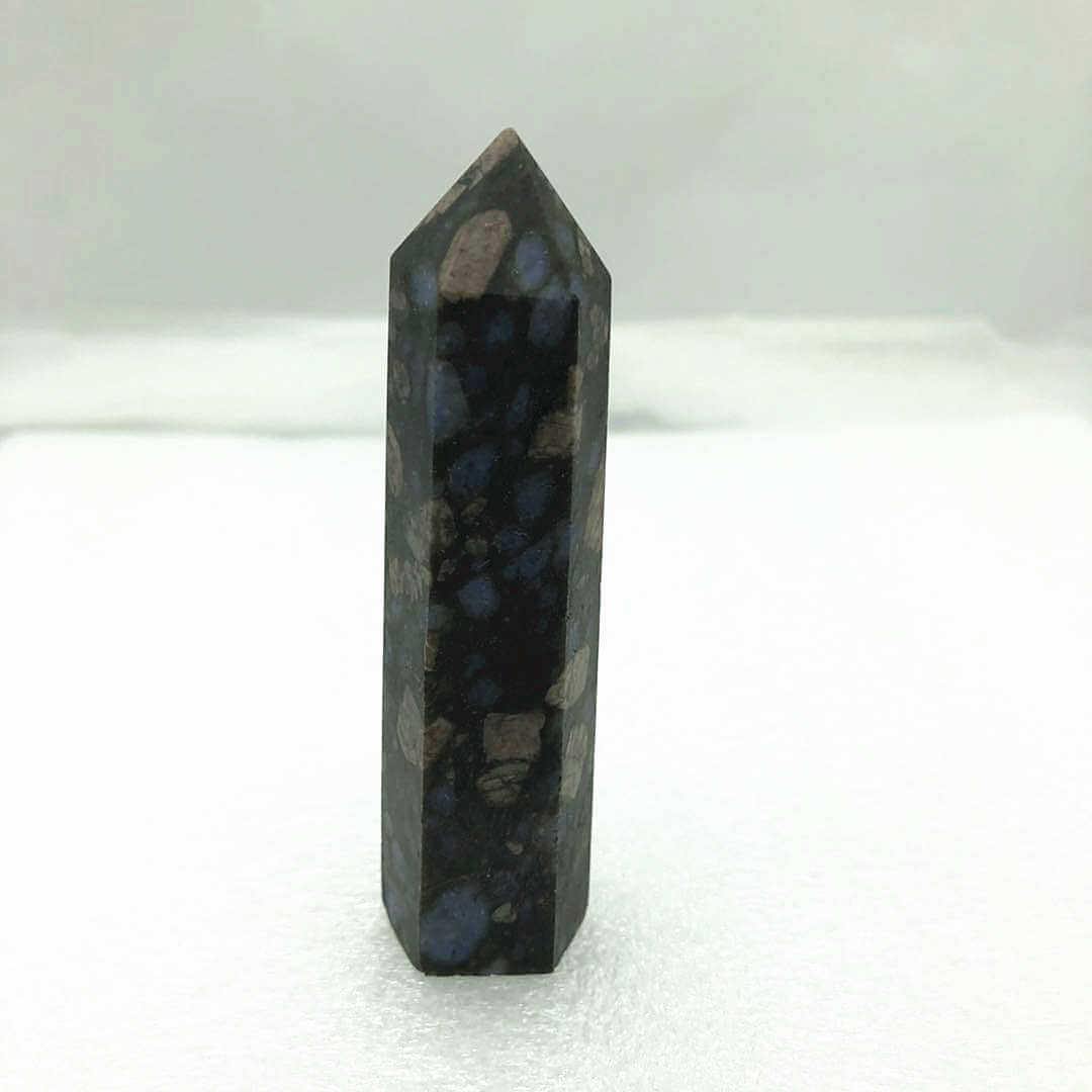 Que Sera Stone Point Crystal Tower 2-3.6in -Wholesale Crystals