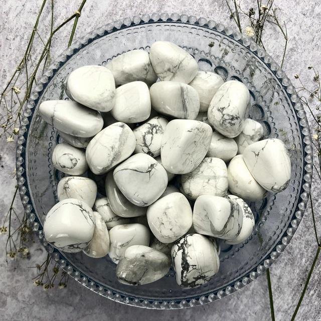 Howlite Tumbled -Wholesale Crystals