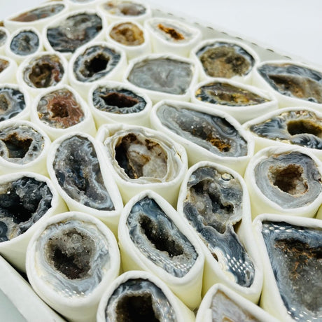 Agate Geode Mini Crystal 25-35pcs A Set Box Wholesale -Wholesale Crystals