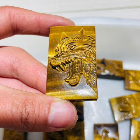 High Quality Tiger Eye Wolf Head Carving Wholesale -Wholesale Crystals