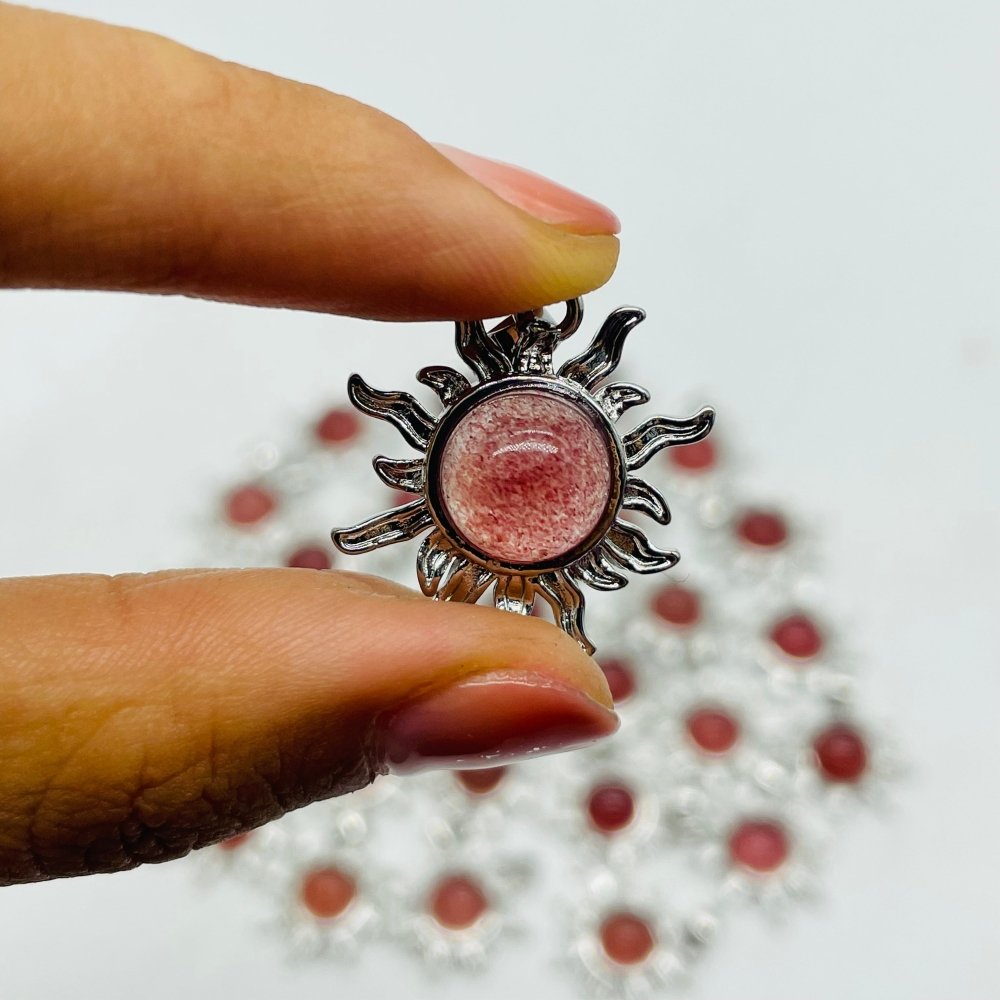 Strawberry Quartz Sun Shape Pendant Crystal Wholesale -Wholesale Crystals